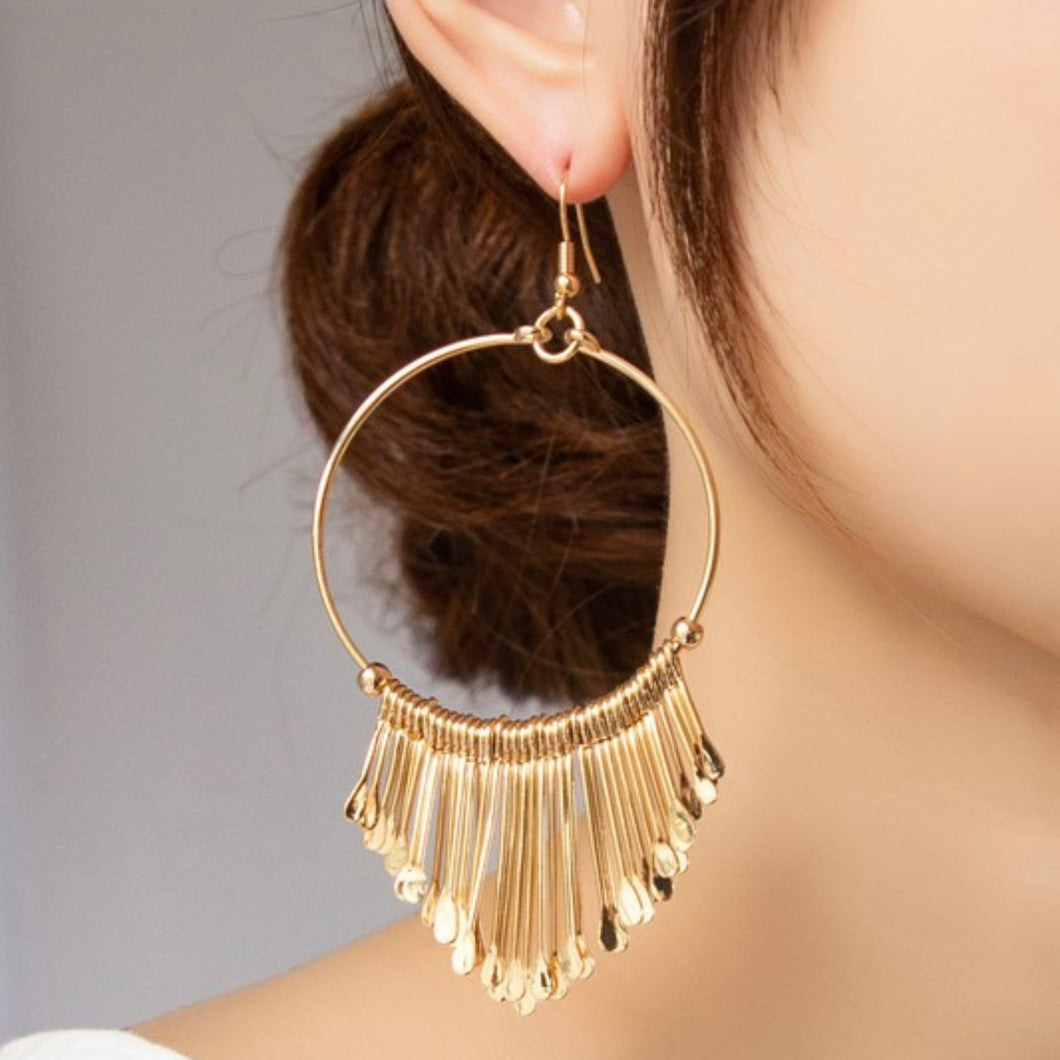 E135 Gold Fancy Fringe Earrings